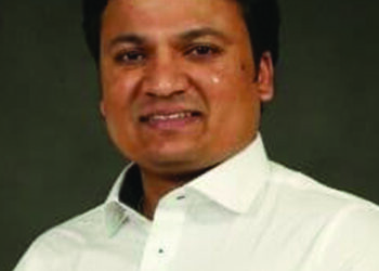 रस्त्यांच्या मधोमध असणारे विद्युत पोल हटविणार