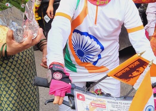 सायकलपटू सई पाटीलची काश्मीर ते कन्याकुमारी सफर