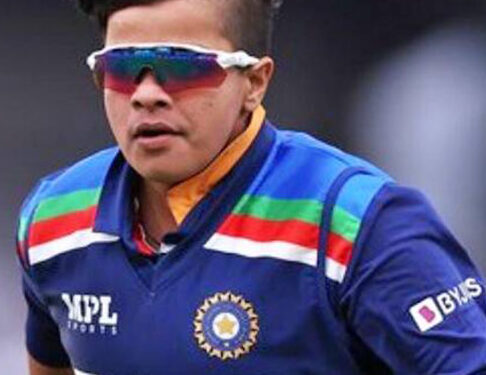 शफाली वर्मा पुन्हा ठरली सरस