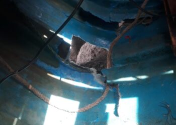 श्रीवर्धन येथील लक्ष्मी विजय नौकेला जलसमाधी