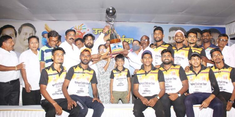 खारेपाट प्रिमियर लीग क्रिकेट स्पर्धेत बहिरेदेव संघ विजेता