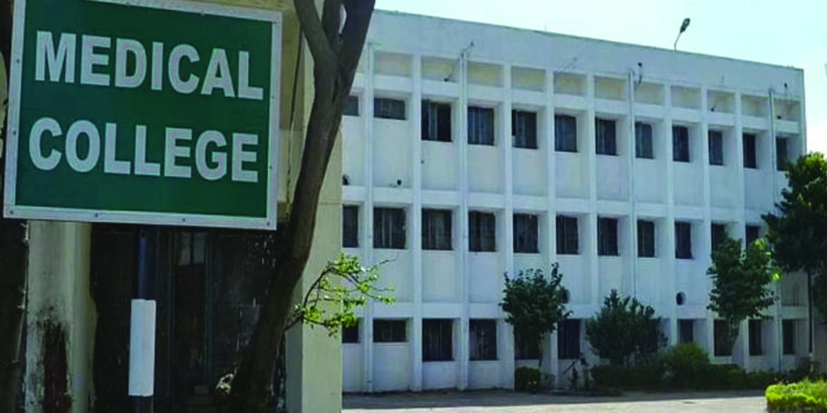 सिंधुदुर्ग जिल्ह्यातील मेडिकल कॉलेजला मुहूर्त मिळेना