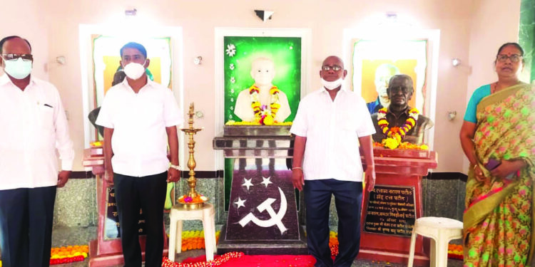 नाना पाटील संकुलात आप्पासाहेबांना अभिवादन