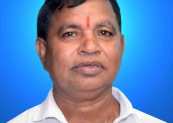 चंद्रकांत ठाकूर यांचे निधन