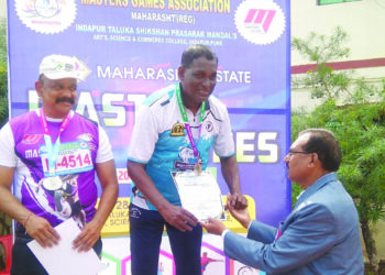 राज्यस्तरीय स्पर्धेत विश्‍वनाथ ठाकूरला तीन सुवर्णपदके