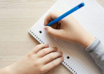 रायगड जिल्हास्तरीय निबंध स्पर्धेचे आयोजन