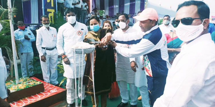 उरणमध्ये युवा महोत्सवाचा जल्लोष