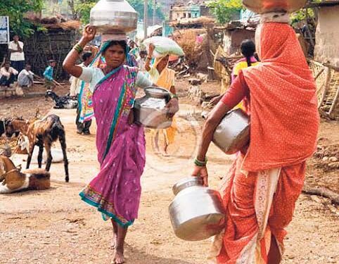 ‘जलजीवन’मुळे हजारो महिलांच्या डोक्यावरील हंडा उतरणार