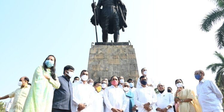 मलिकांना सरकारचा महापाठिंबा