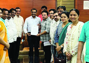 मालमत्ताकरावर दंडाचा बोजा नको; शेकापचे आयुक्तांना निवेदन