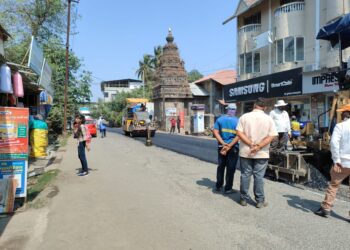 महावीर चौक – जुनी नगरपालिका रस्त्याचे डांबरीकरण पूर्ण