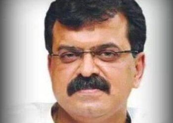 बहुजनांची बाजू घेतली की गुन्हेगार