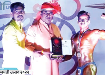 बॉडी बिल्डिंग स्पर्धेत दामोदर हुले यांची सुवर्णपदकाला गवसनी
