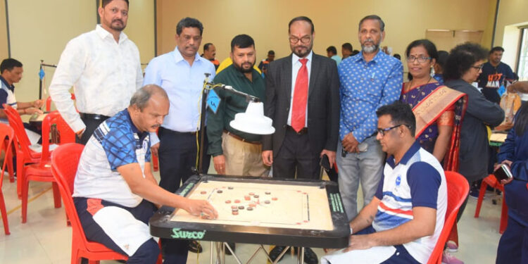 अलिबागमध्ये न्यू इंडियातर्फे कॅरम स्पर्धा