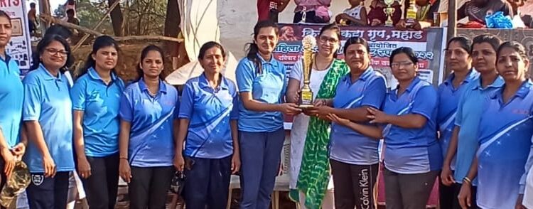 महाड महिला क्रिकेट स्पर्धेत स्टार संघ अव्वल