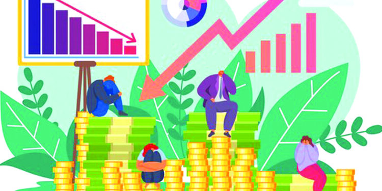 मध्यमवर्गाच्या पदरी उपेक्षाच