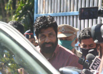 राज्यमंत्री बच्चू कडू यांना २ महिन्यांचा सश्रम कारावास