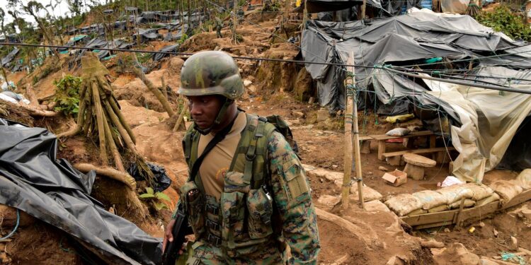 इक्वेडोरमध्ये भूस्खलनात 22 जणांचा मृत्यू