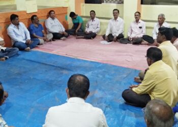 रिलायन्सच्या सौरऊर्जा प्रकल्पाला विरोध; कडसुरेच्या गावबैठकीत ठराव