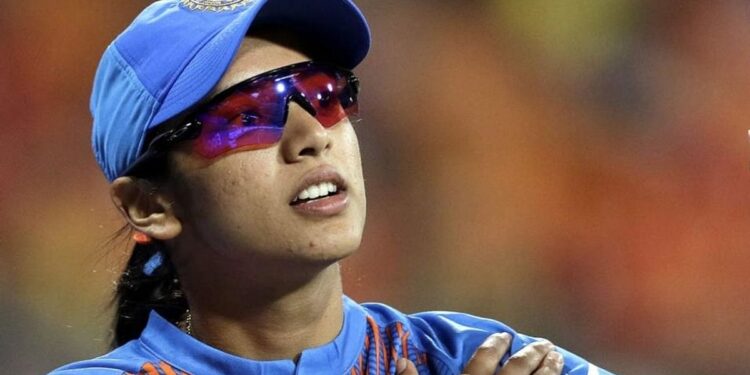 स्मृती मानधना संघाबाहेरच