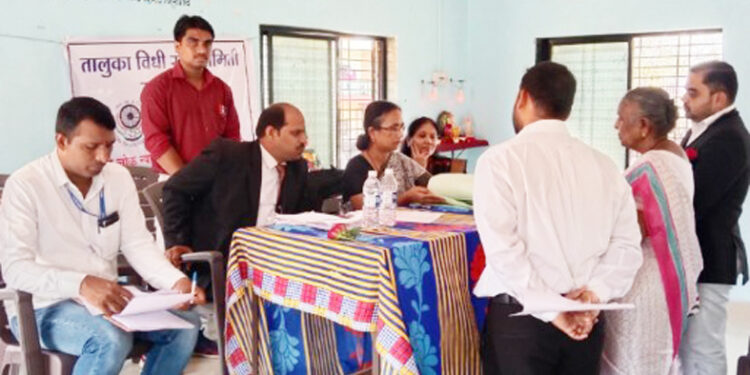 गोरठण बुद्रुप येथे फिरत्या लोक अदालतीचे आयोजन