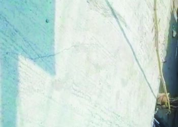 करंजातील रस्त्याचे काँक्रिटीकरण निकृष्ट दर्जाचे