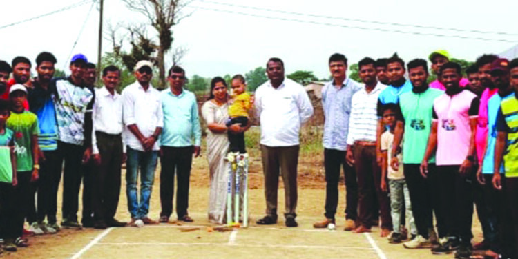 मालसई येथे क्रिकेट स्पर्धेचा शुभारंभ