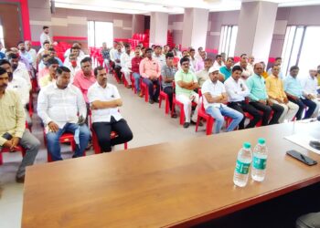 आ.जयंत पाटील बळीराजासाठी ठरताहेत आधार
