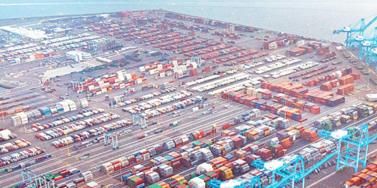 आधुनिकीकरणामुळे जेएनपीटीच्या उत्पन्नात वाढ