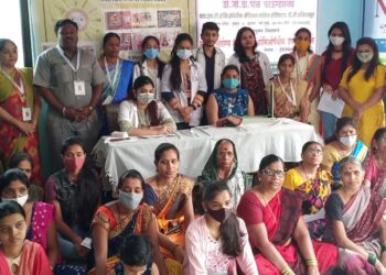 जागतिक महिला दिनानिमित्त आरोग्य तपासणी शिबीर