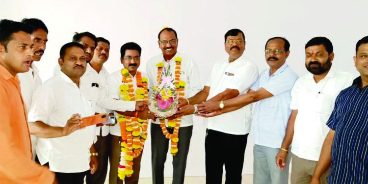 शेकापचे राजेंद्र विरले अध्यक्षपदी