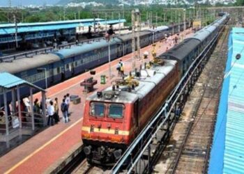 रेल्वे प्रशासनाचा निर्णय ; अतिरिक्त विशेष उन्हाळी गाड्या धावणार