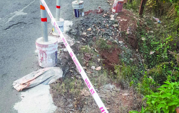 वालवटी रस्त्यावरील पूल धोकादायक; नगरपरिषदेचे दुर्लक्ष