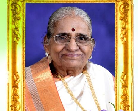 स्व. सुलभाकाकू पाटील पुरस्काराने महिलांचा गौरव