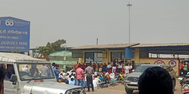 सीडब्ल्यूसी, हिंद टर्मिनलविरोधात कामगारांचे आंदोलन