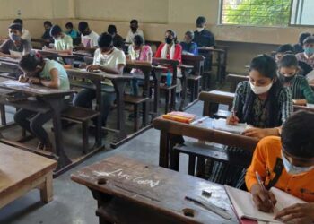 आजपासून दहावीच्या परीक्षा ; १६ लाखांहून अधिक विद्यार्थ्यांची नोंदणी