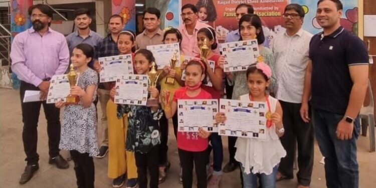 रायगड जिल्हा बुद्धिबळ निवड स्पर्धा संपन्न