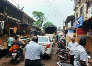 पालीत वाहतूक कोंडीचे विघ्न