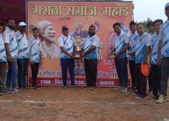 मराठा प्रीमिअर लीग स्पर्धेत मराठा किंग संघ विजयी