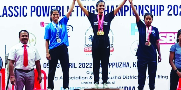 कर्जतच्या अमृताची राष्ट्रीय कामगिरी