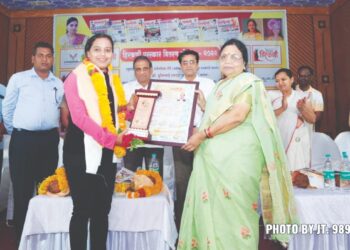 तपस्वी नंदकुमार गोंधळी यांचा हिरकणी पुरस्काराने सन्मान