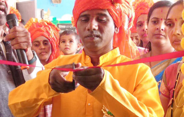 कोलीवली जिल्हा परिषद शाळेत संगणक वर्ग