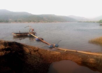 बेकायदेशीर वाळू उपसा सुरूच