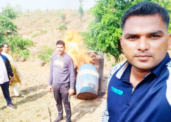 वाघ्रणवाडतील हातभट्टी उद्ध्वस्त