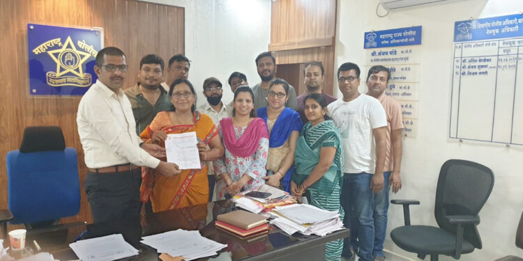 संजय बियाणी यांच्या हत्येचा कर्जतमध्ये निषेध