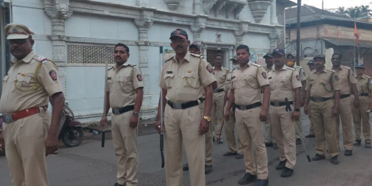 मुरुड पोलिसांचे संचलन