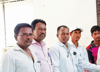 रोहा पोलीस निरीक्षकांसह संबंधितांवर तात्काळ कारवाई करा