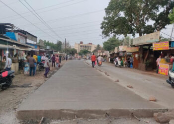 नेरळ-कळंब रस्त्याचे रखडलेले काम सुरु