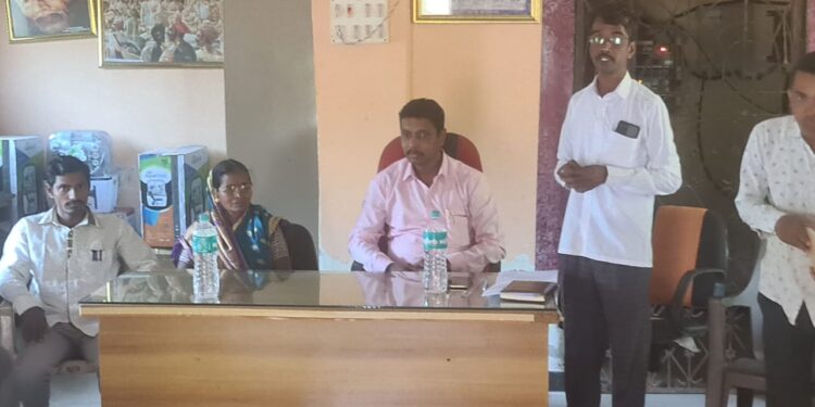 दरडग्रस्त भागाची पाहणी