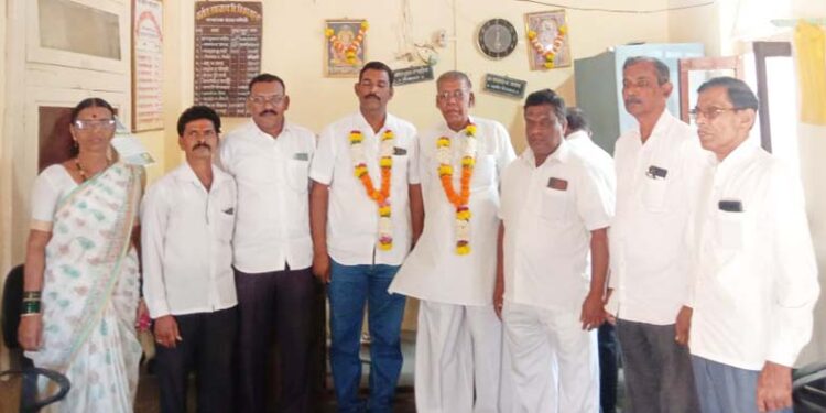 राष्ट्रवादी शेकाप आघाडीचे तमनाथ सोसायटीवर वर्चस्व